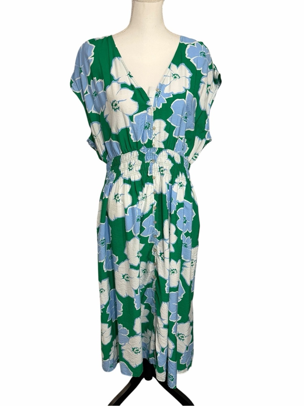 Sonoma sz XXL Green Floral V-Neck Midi Dress with Blue & White Blooms